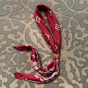 Maroon scarf with champagne gem and leather band